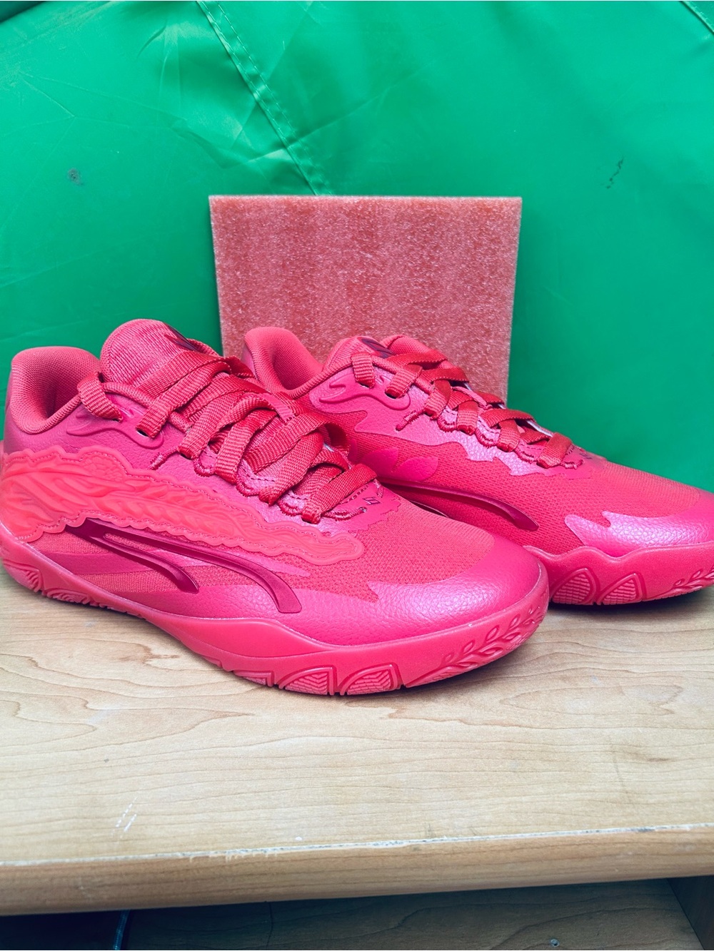 PUMA Stewie 3 Team basketball shoes brand new excellent condition with box